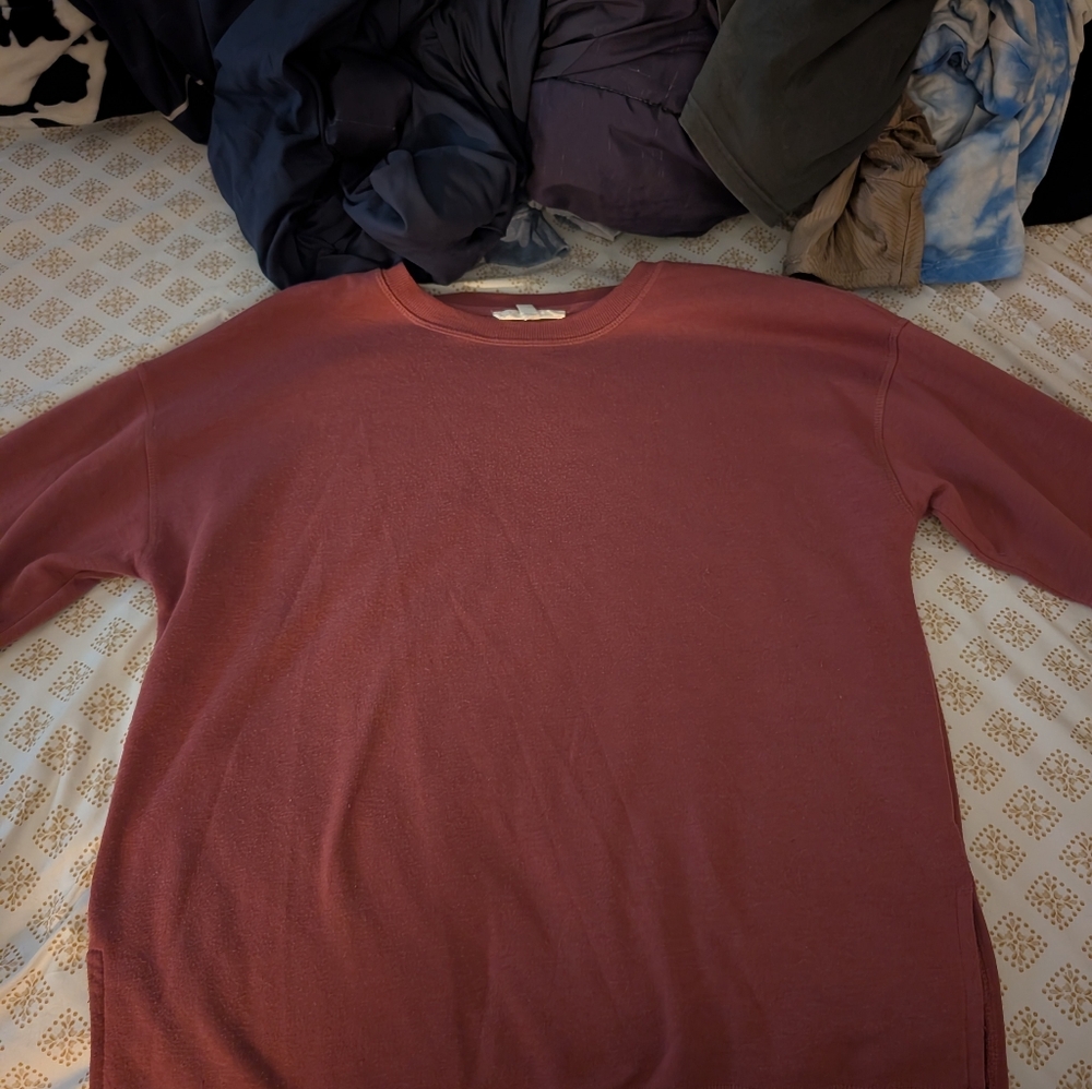Crewneck Pullover Sweater in Dusty Rose
